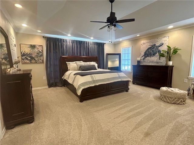 516 E Alice Ave, Kingsville, TX 78363