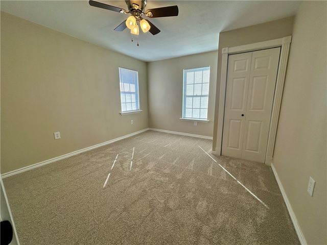 516 E Alice Ave, Kingsville, TX 78363