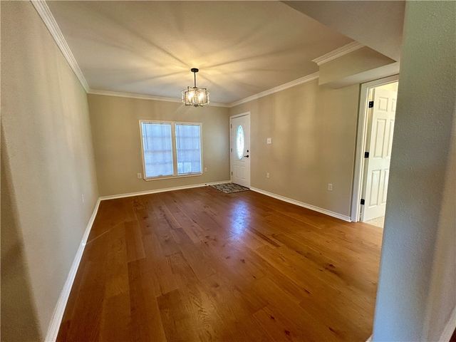 516 E Alice Ave, Kingsville, TX 78363