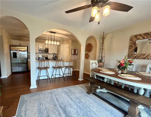 516 E Alice Ave, Kingsville, TX 78363