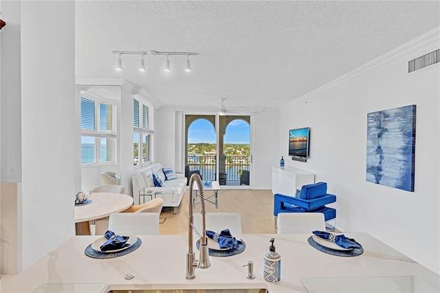 3606 S Ocean Boulevard PH-1008, Highland Beach, FL 33487