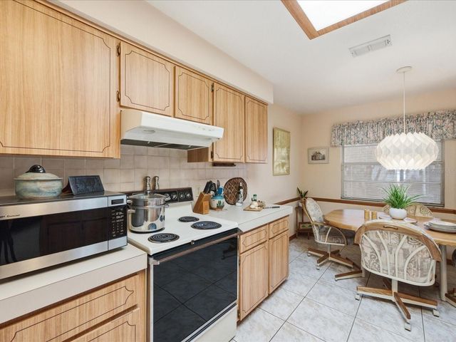 4298 CRAIGDARRAGH AVENUE, Spring Hill, FL 34606