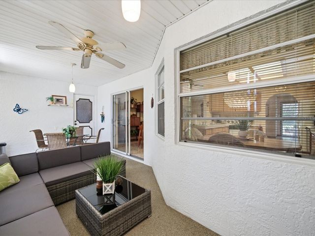 4298 CRAIGDARRAGH AVENUE, Spring Hill, FL 34606