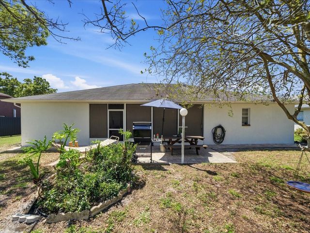 4298 CRAIGDARRAGH AVENUE, Spring Hill, FL 34606