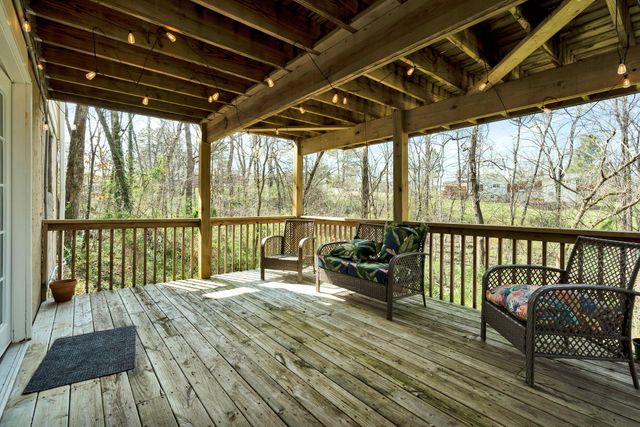 1017 N Sanctuary Road, Chattanooga, TN 37421