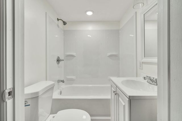 1017 N Sanctuary Road, Chattanooga, TN 37421