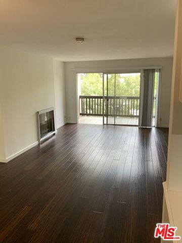 3205 Raintree Circle, Culver City, CA 90230