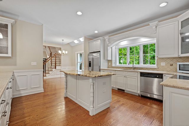 83 Camp Avenue, Darien, CT 06820