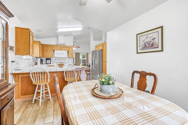 701 12th Avenue, Kingsburg, CA 93631