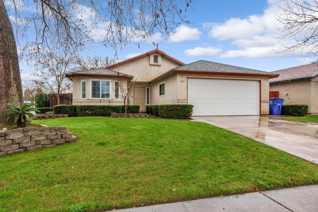 701 12th Avenue, Kingsburg, CA 93631