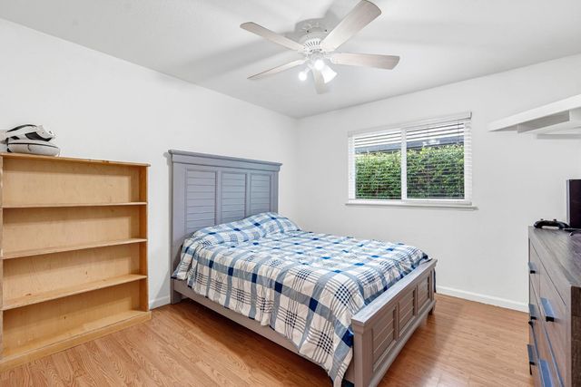 701 12th Avenue, Kingsburg, CA 93631