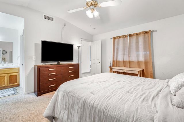 701 12th Avenue, Kingsburg, CA 93631