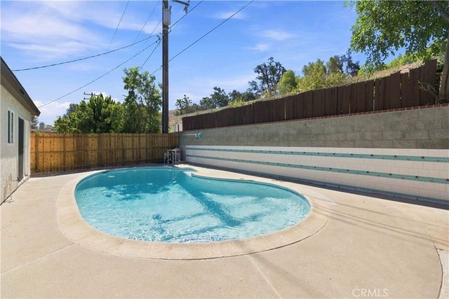 5716 Katherine, Simi Valley, CA 93063