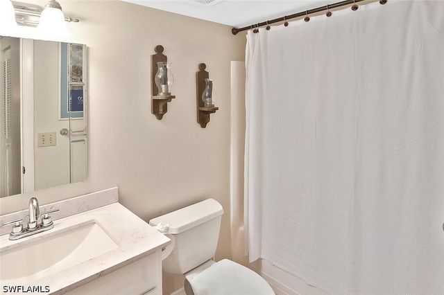 4309 27th CT SW 202, Naples, FL 34116