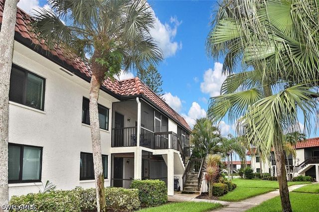 4309 27th CT SW 202, Naples, FL 34116