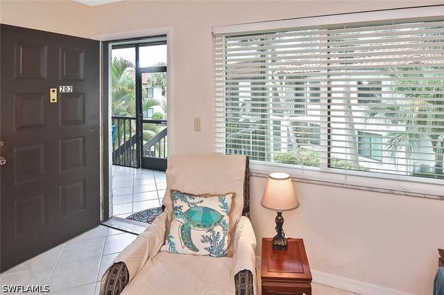 4309 27th CT SW 202, Naples, FL 34116