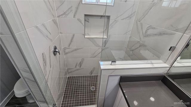 2904 Links Drive, Edinburg, TX 78542