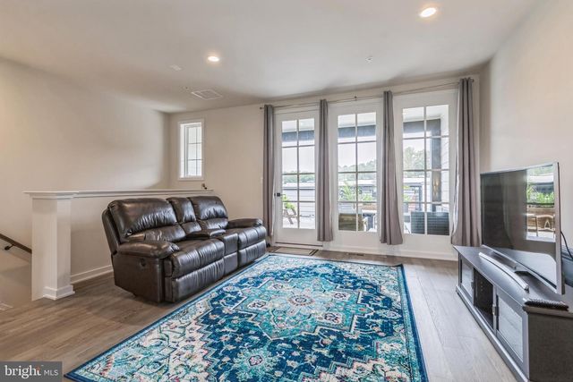 11732 PAYSONS WAY, Reston, VA 20191