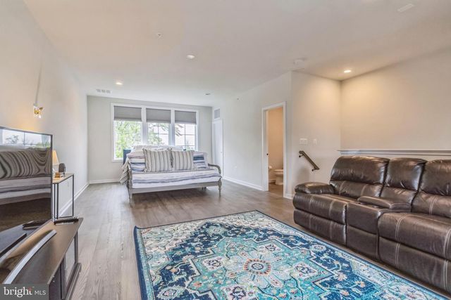 11732 PAYSONS WAY, Reston, VA 20191