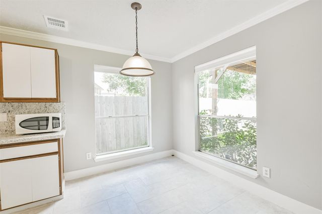 1623 Stonehaven Village Circle, Spring, TX 77386