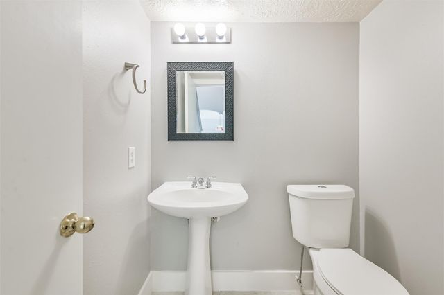 1623 Stonehaven Village Circle, Spring, TX 77386