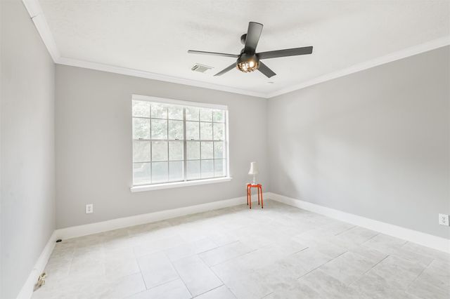 1623 Stonehaven Village Circle, Spring, TX 77386