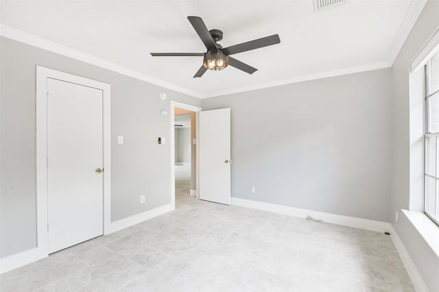 1623 Stonehaven Village Circle, Spring, TX 77386