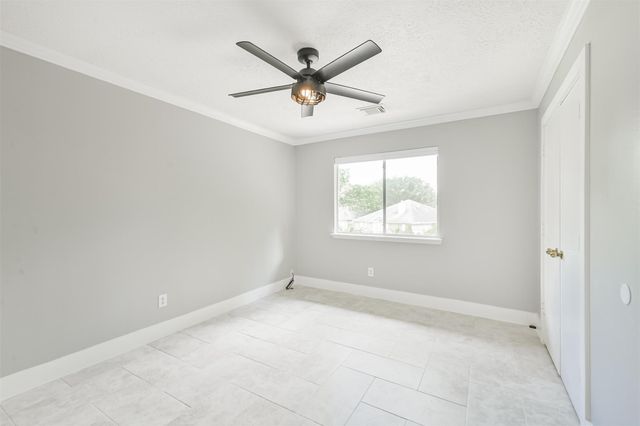 1623 Stonehaven Village Circle, Spring, TX 77386
