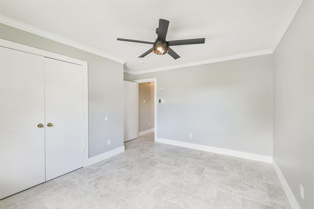 1623 Stonehaven Village Circle, Spring, TX 77386