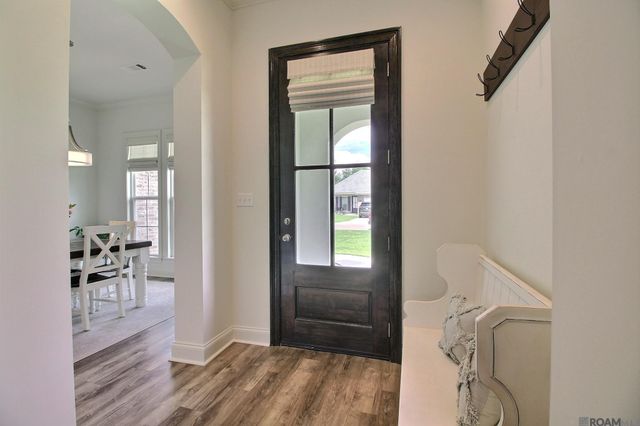 10445 Highland Lakes, Denham Springs, LA 70726