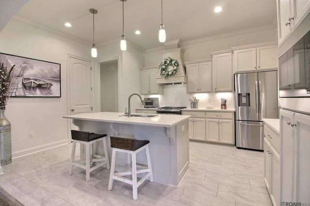 10445 Highland Lakes, Denham Springs, LA 70726