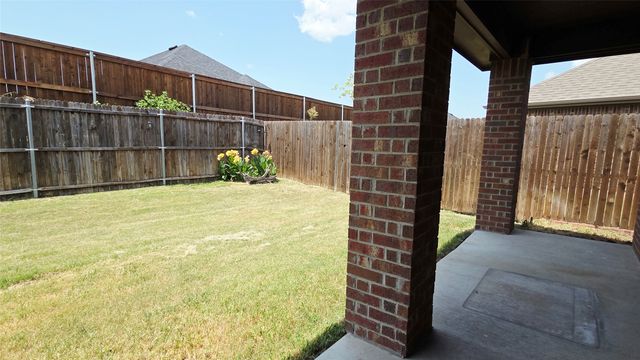 266 Canyon Crest Way, Royse City, TX 75189