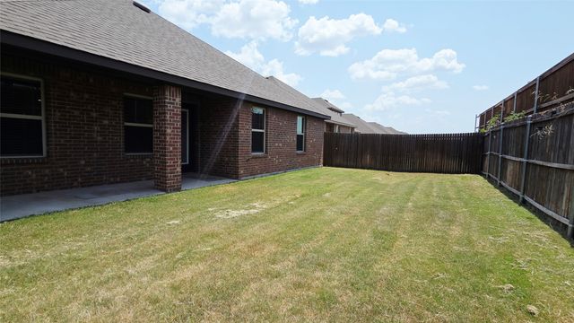 266 Canyon Crest Way, Royse City, TX 75189