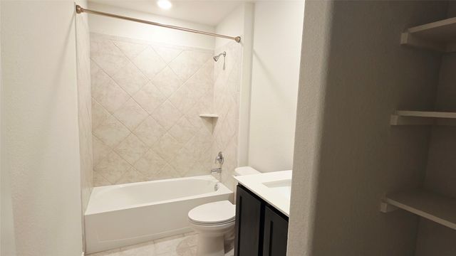 266 Canyon Crest Way, Royse City, TX 75189