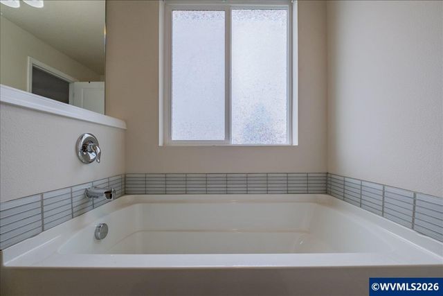 2850 Nautilus Av NW, Salem, OR 97304