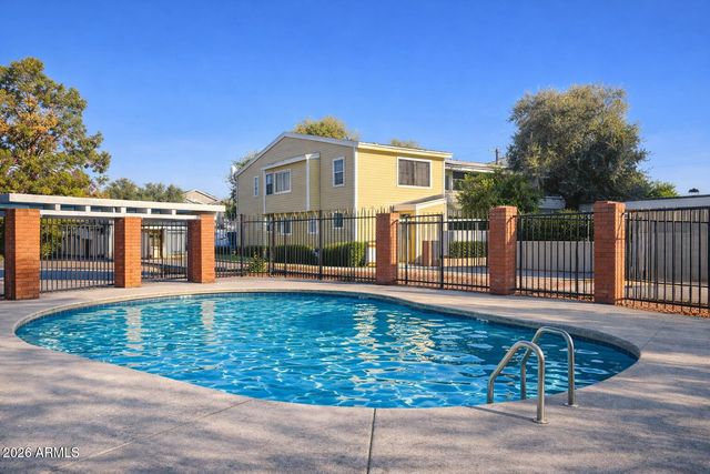 510 N ALMA SCHOOL Road 307, Mesa, AZ 85201