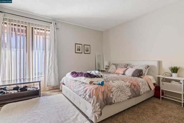 238 Camelback Rd, Pleasant Hill, CA 94523