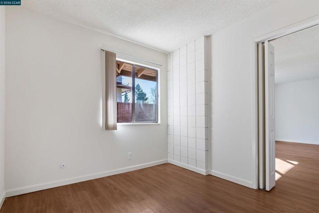 238 Camelback Rd, Pleasant Hill, CA 94523