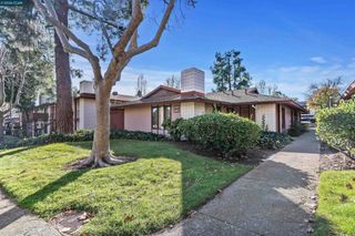 238 Camelback Rd, Pleasant Hill, CA 94523