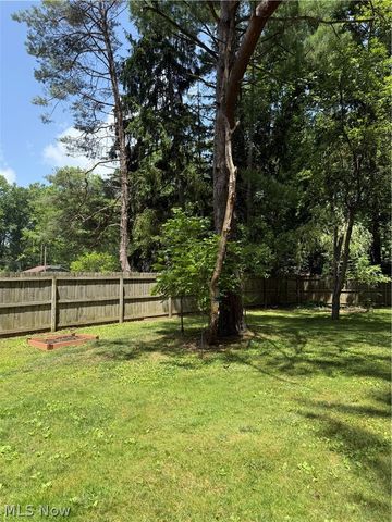 99 Lucy Lane, Northfield, OH 44067