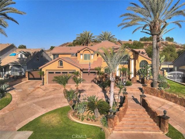 2383 Pacer, Norco, CA 92860