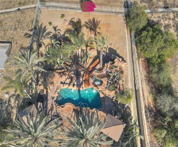 2383 Pacer, Norco, CA 92860