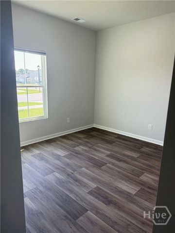 150 Geranium Way, Savannah, GA 31302