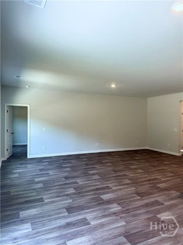 150 Geranium Way, Savannah, GA 31302