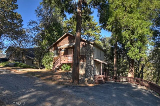 198 Pine Ridge, Crestline, CA 92325