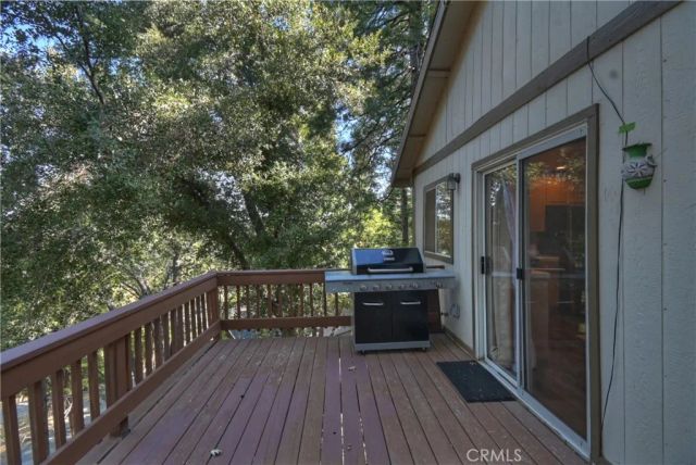 198 Pine Ridge, Crestline, CA 92325