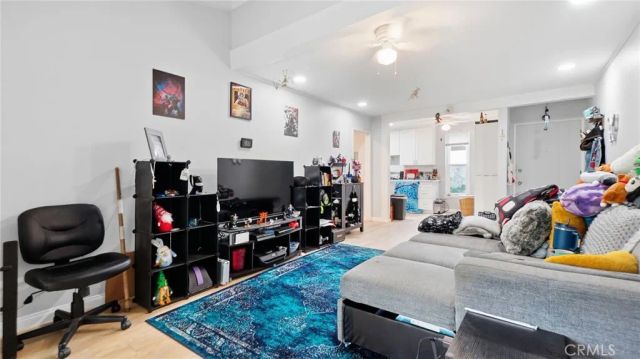 1000 W Macarthur Boulevard 54, Santa Ana, CA 92707