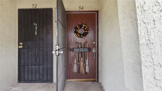 1000 W Macarthur Boulevard 54, Santa Ana, CA 92707