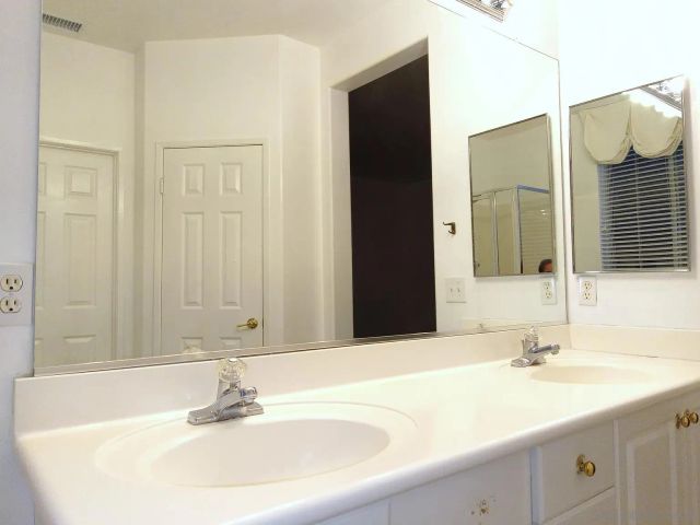 905 Glendora, Oceanside, CA 92057