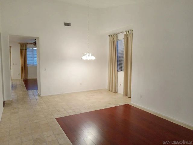 905 Glendora, Oceanside, CA 92057